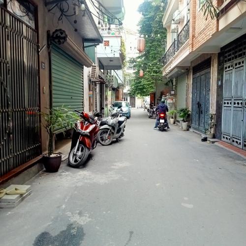 Nhà Xưởng Mặt Tiền, Gần QL50, Tân Chánh Hiệp - Cạnh Ngân Hàng, 7.79 Tỷ